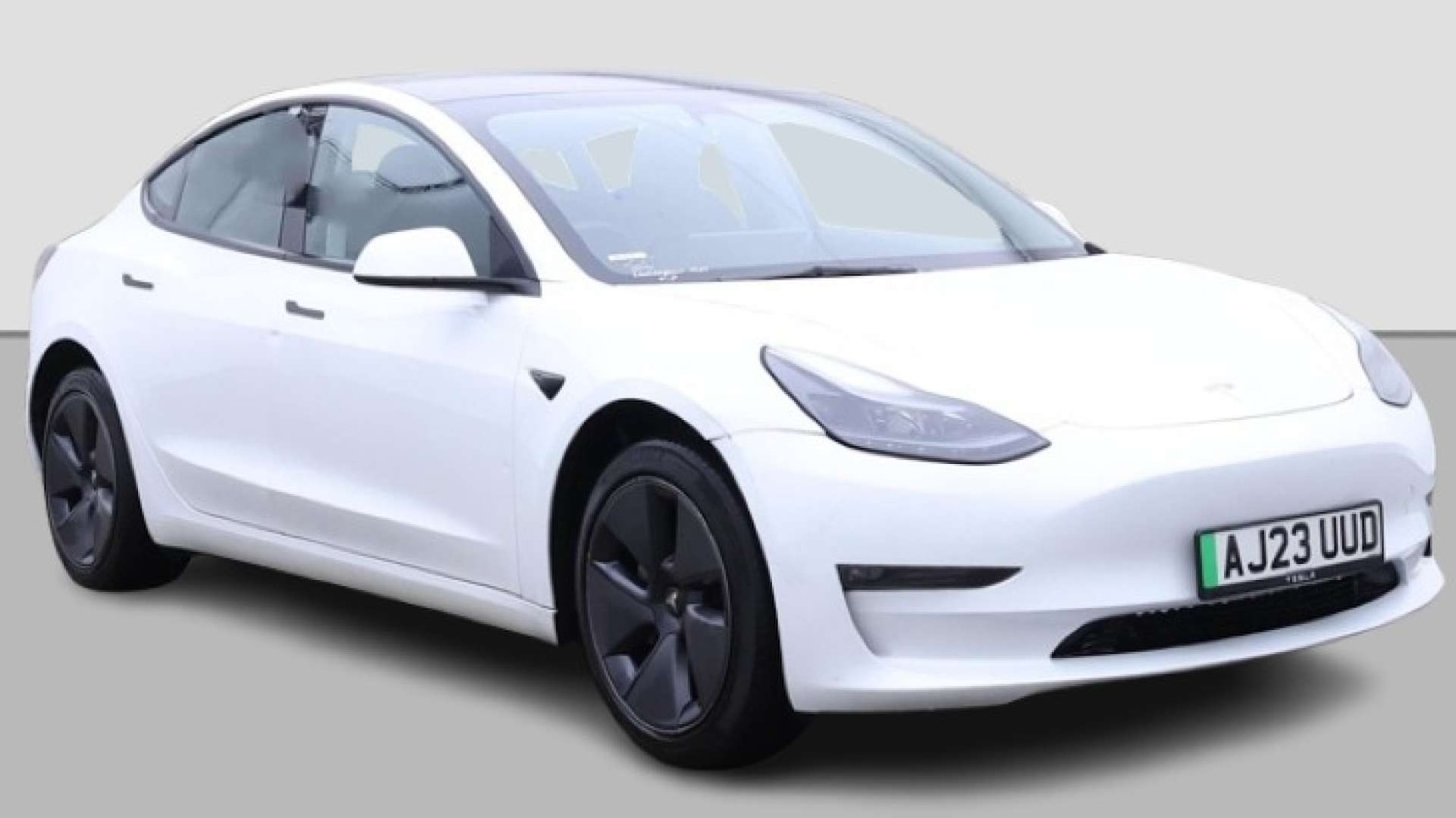 Used Tesla Model 3 2023 for sale - 76362816: Photo 1