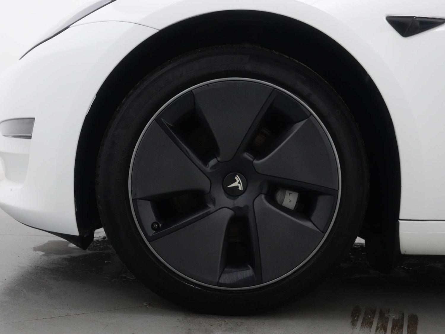 Used Tesla Model 3 2023 for sale - 76362816: Photo 16