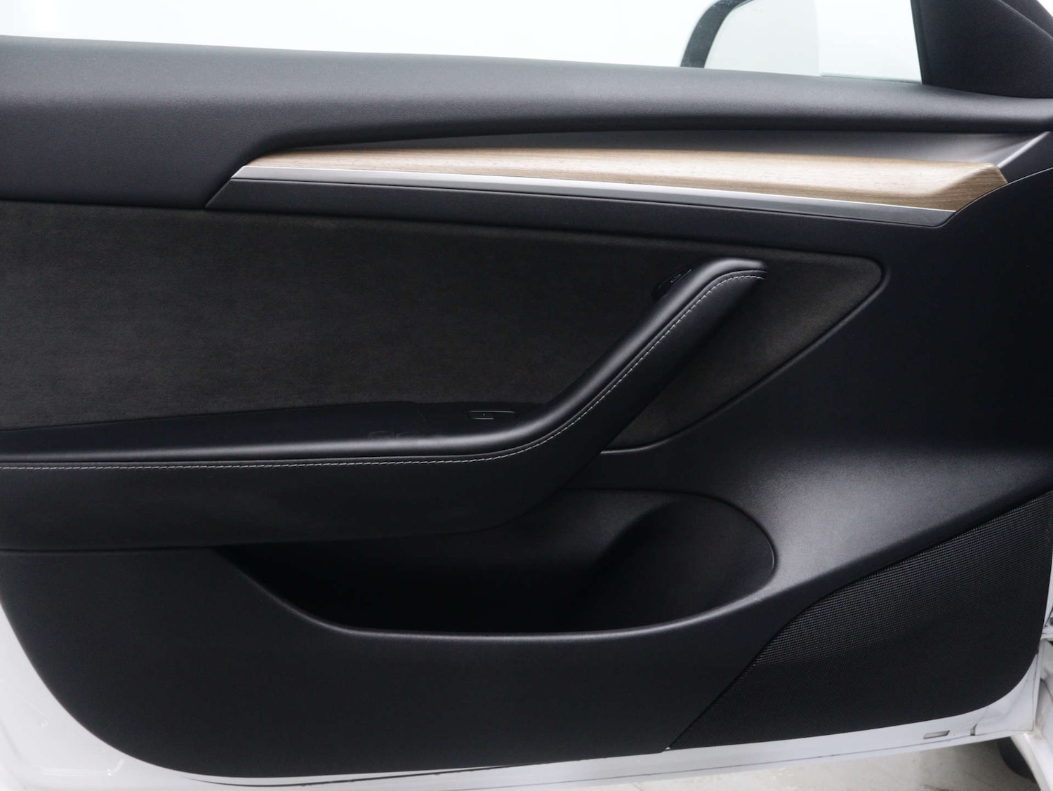 Used Tesla Model 3 2023 for sale - 76362816: Photo 46