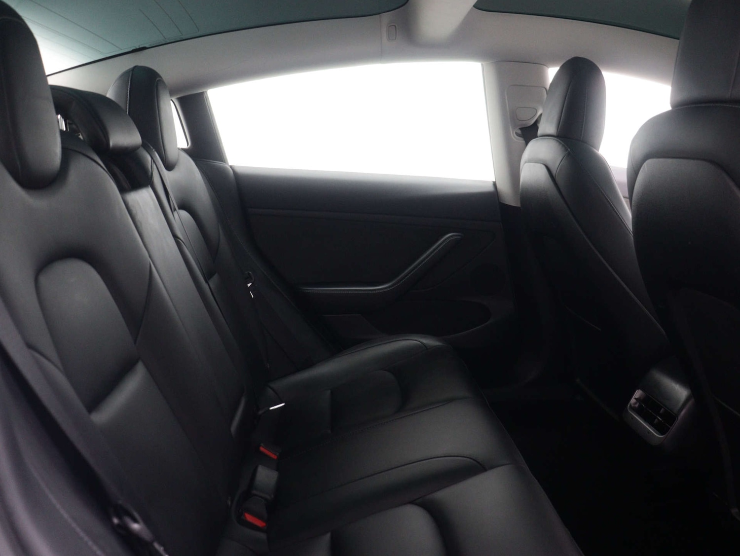 Used Tesla Model 3 2023 for sale - 76362816: Photo 48