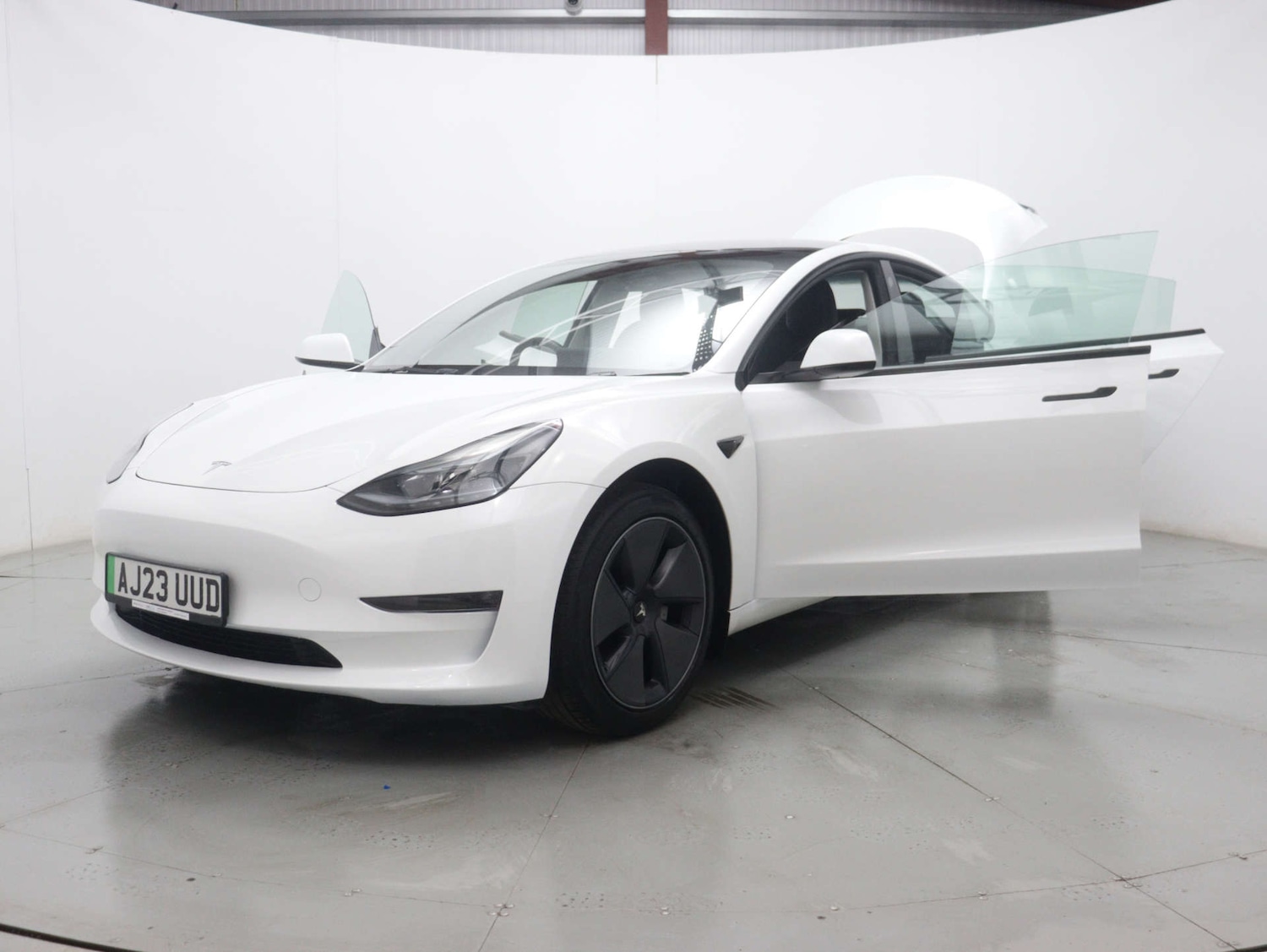 Used Tesla Model 3 2023 for sale - 76362816: Photo 54