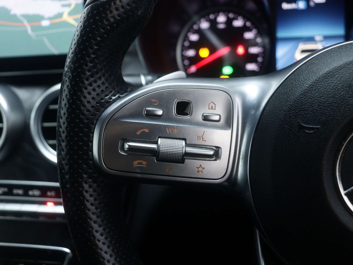 Used Mercedes-Benz C Class 2019 for sale - 76599661: Photo 30