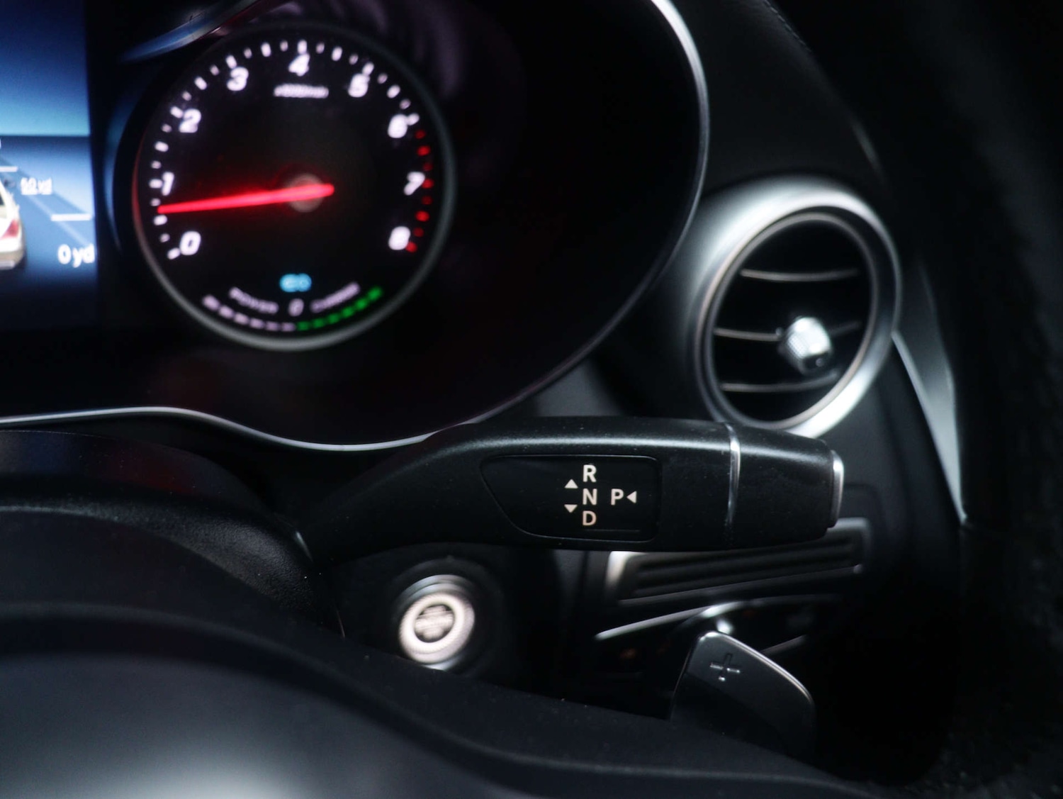 Used Mercedes-Benz C Class 2019 for sale - 76599661: Photo 32