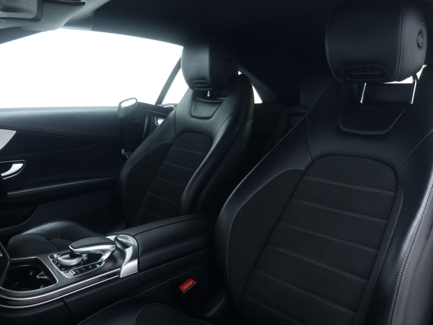 Used Mercedes-Benz C Class 2019 for sale - 76599661: Photo 44