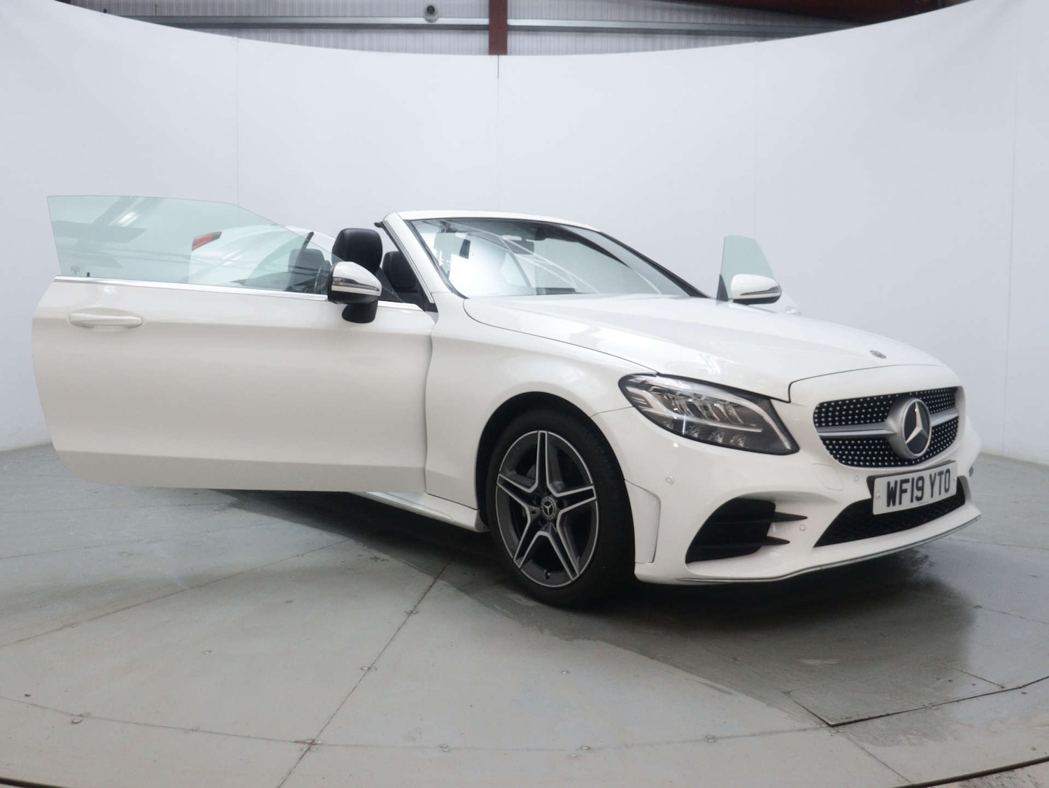 Used Mercedes-Benz C Class 2019 for sale - 76599661: Photo 48