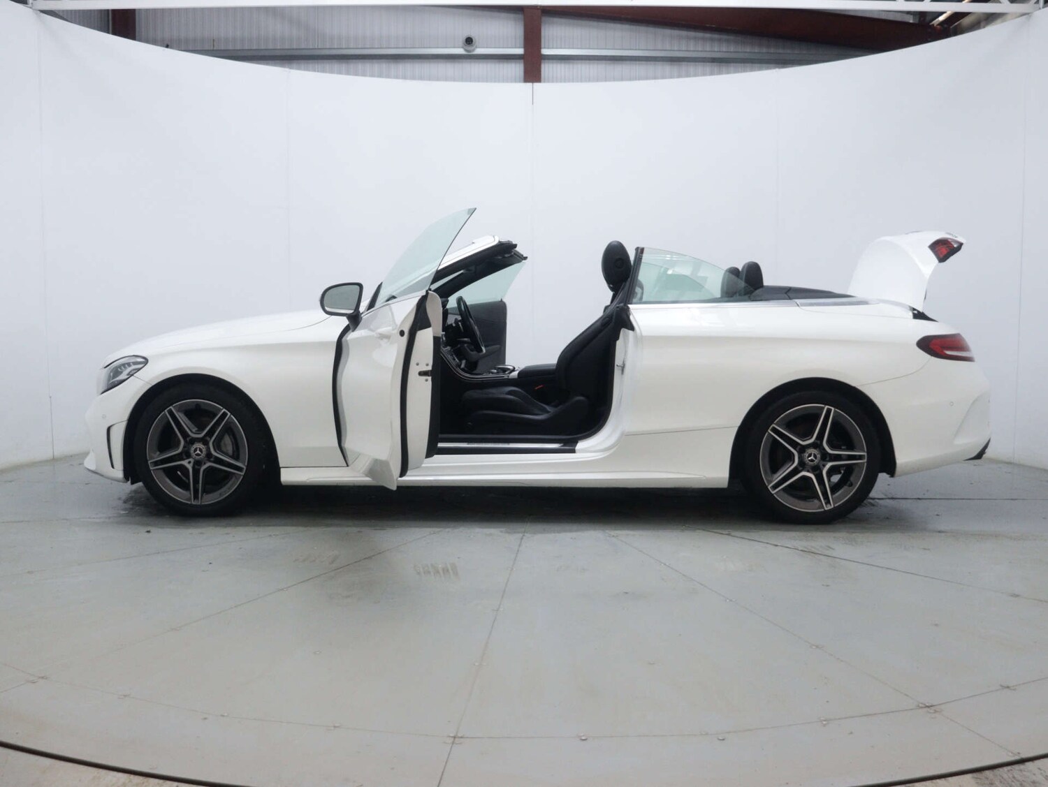 Used Mercedes-Benz C Class 2019 for sale - 76599661: Photo 50