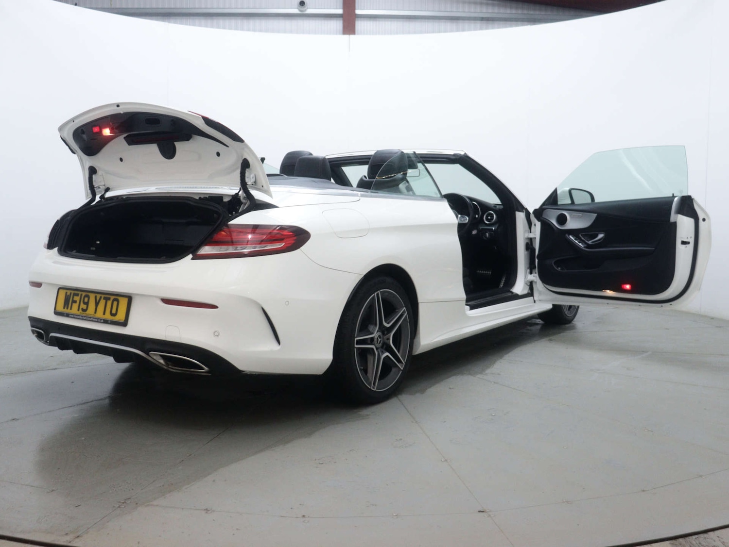 Used Mercedes-Benz C Class 2019 for sale - 76599661: Photo 53