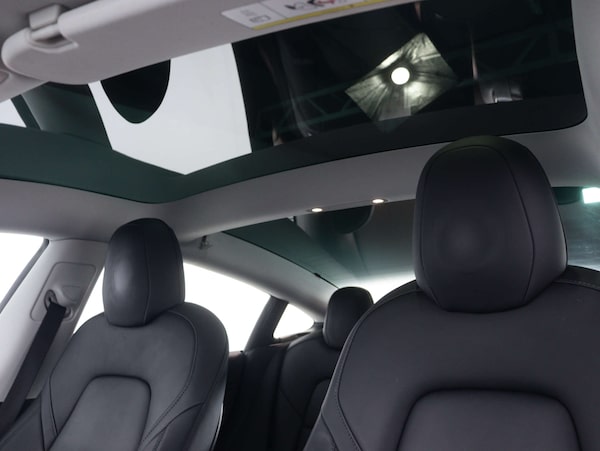 Used Tesla Model 3 2022 for sale - 75628516: Photo 42