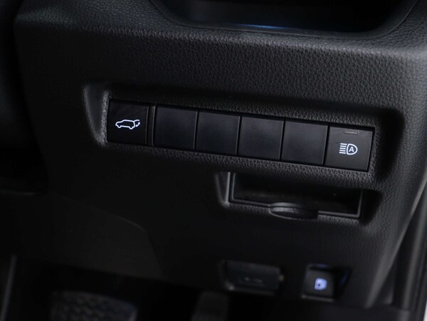 Used Toyota RAV4 2021 for sale - 75178542: Photo 34