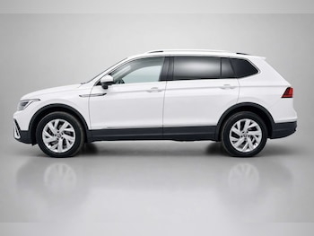 Used Volkswagen Tiguan Allspace 2023 for sale - 79383161: Photo
