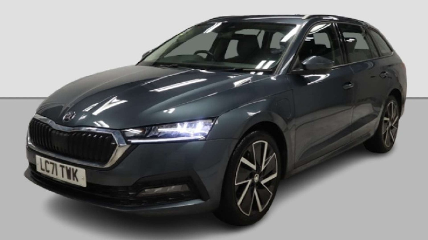 Used Skoda Octavia 2021 for sale - 77542674: Photo 5