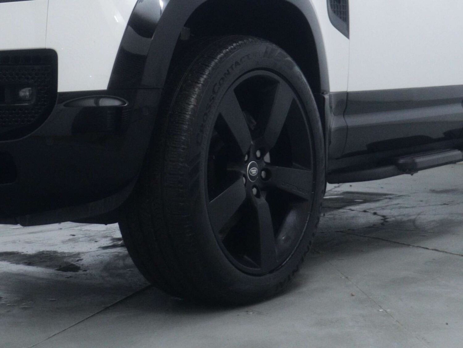 Used Land Rover Defender 2024 for sale - 77339225: Photo 26