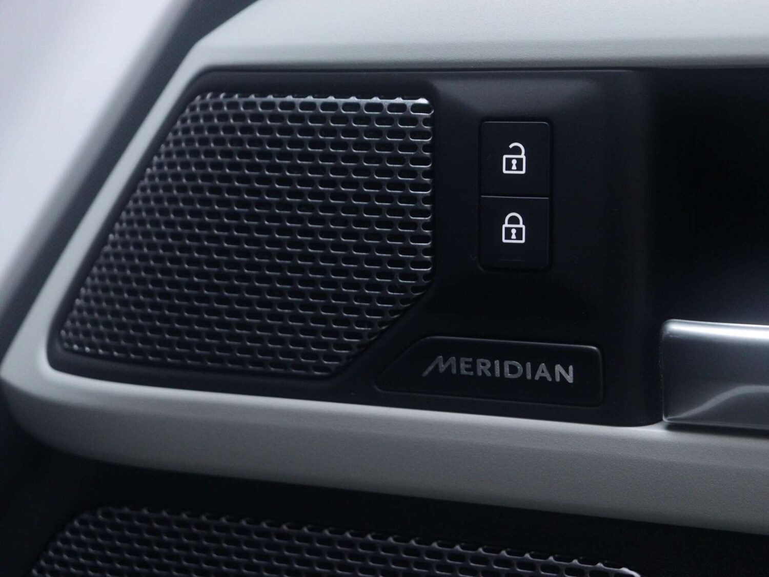 Used Land Rover Defender 2024 for sale - 77339225: Photo 57