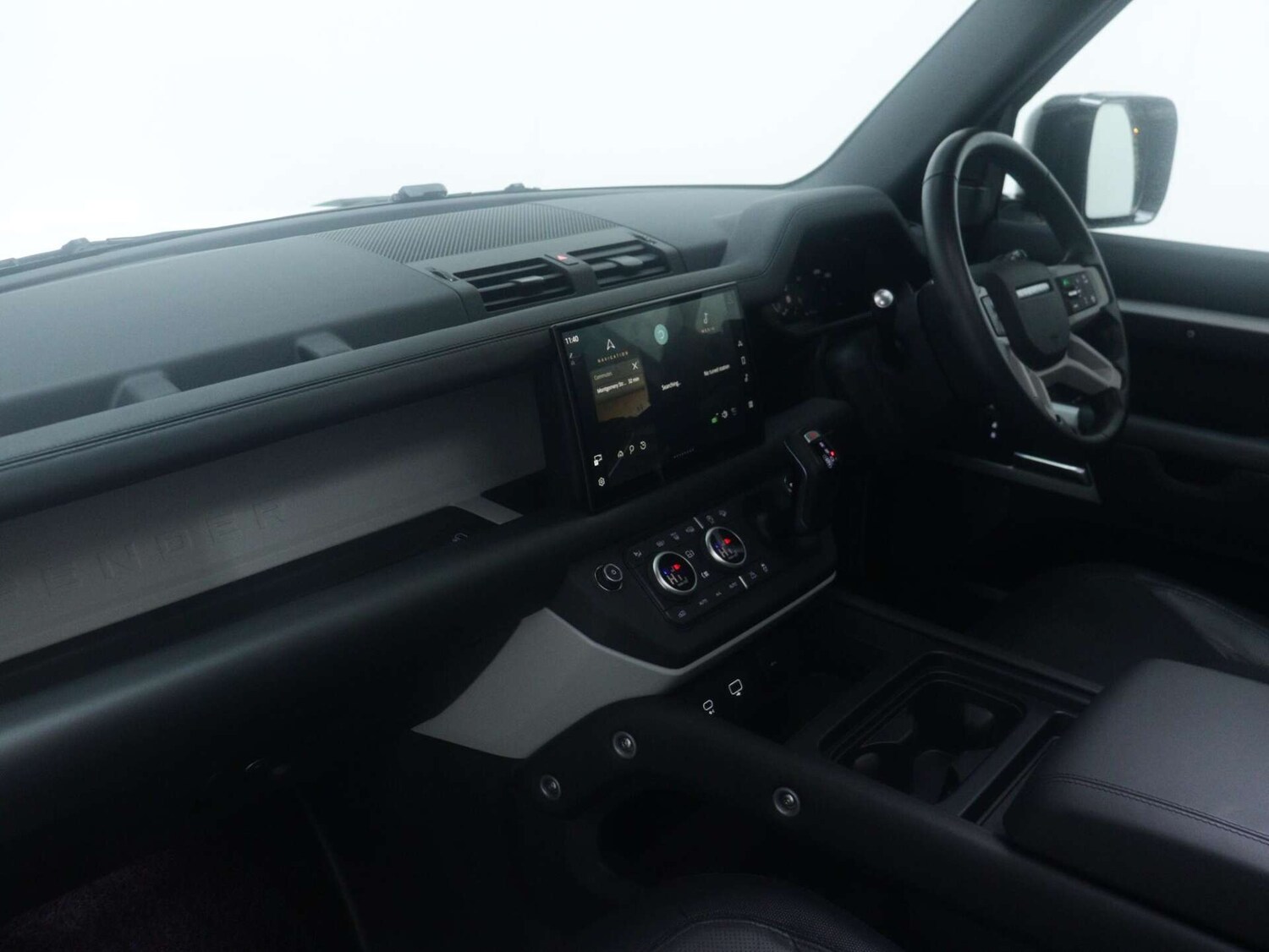 Used Land Rover Defender 2024 for sale - 77339225: Photo 67