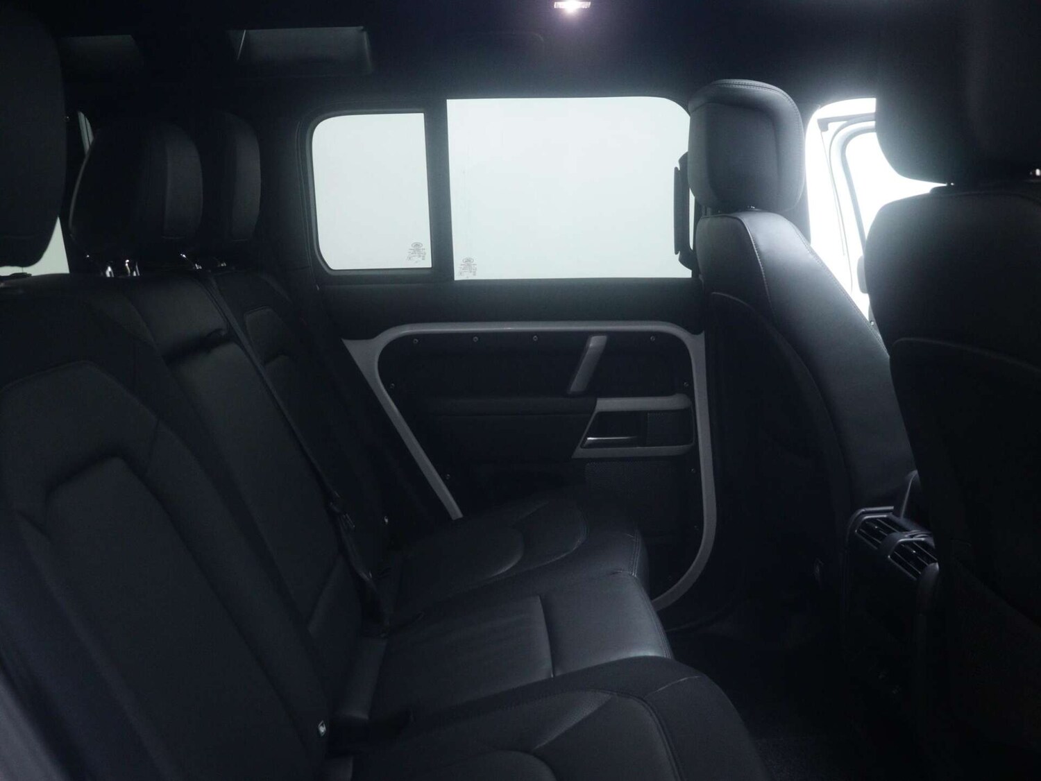 Used Land Rover Defender 2024 for sale - 77339225: Photo 72