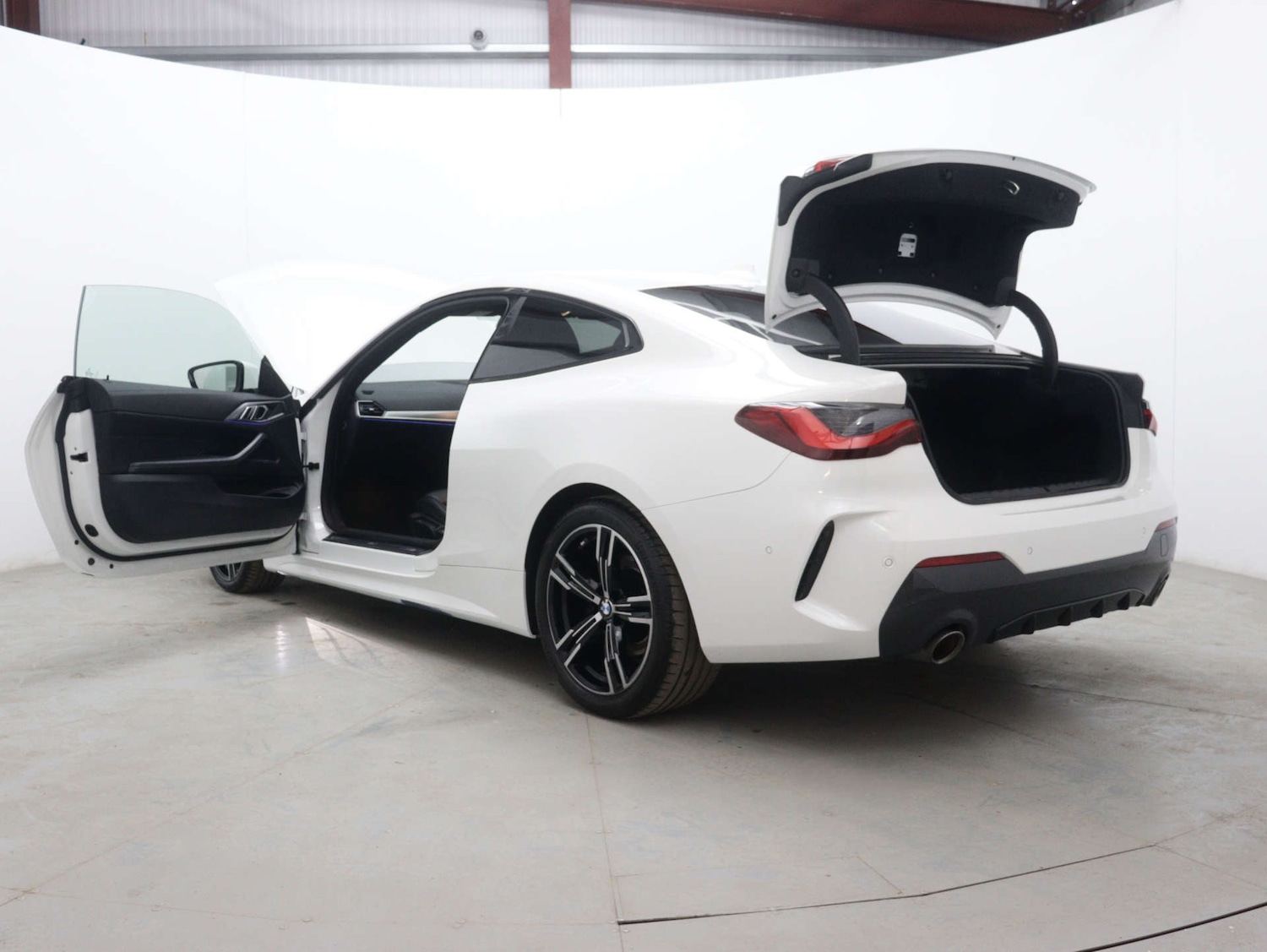 Used BMW 4 Series 2022 for sale - 76340741: Photo 59