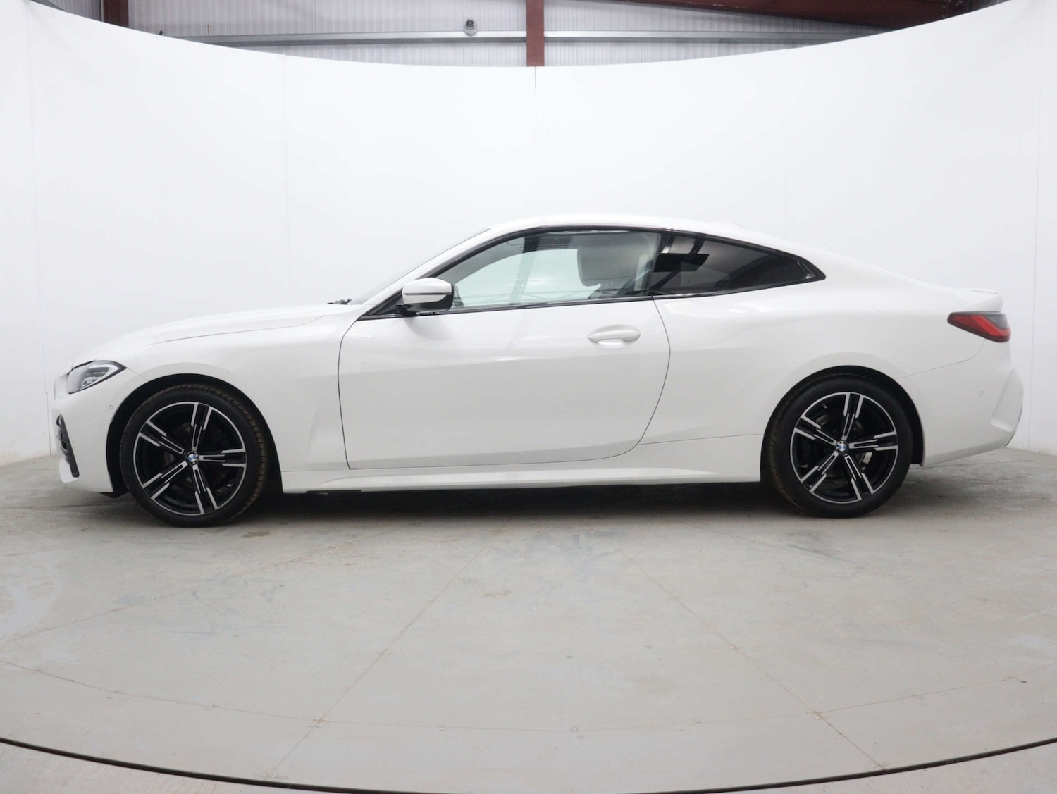 Used BMW 4 Series 2022 for sale - 76340741: Photo 8