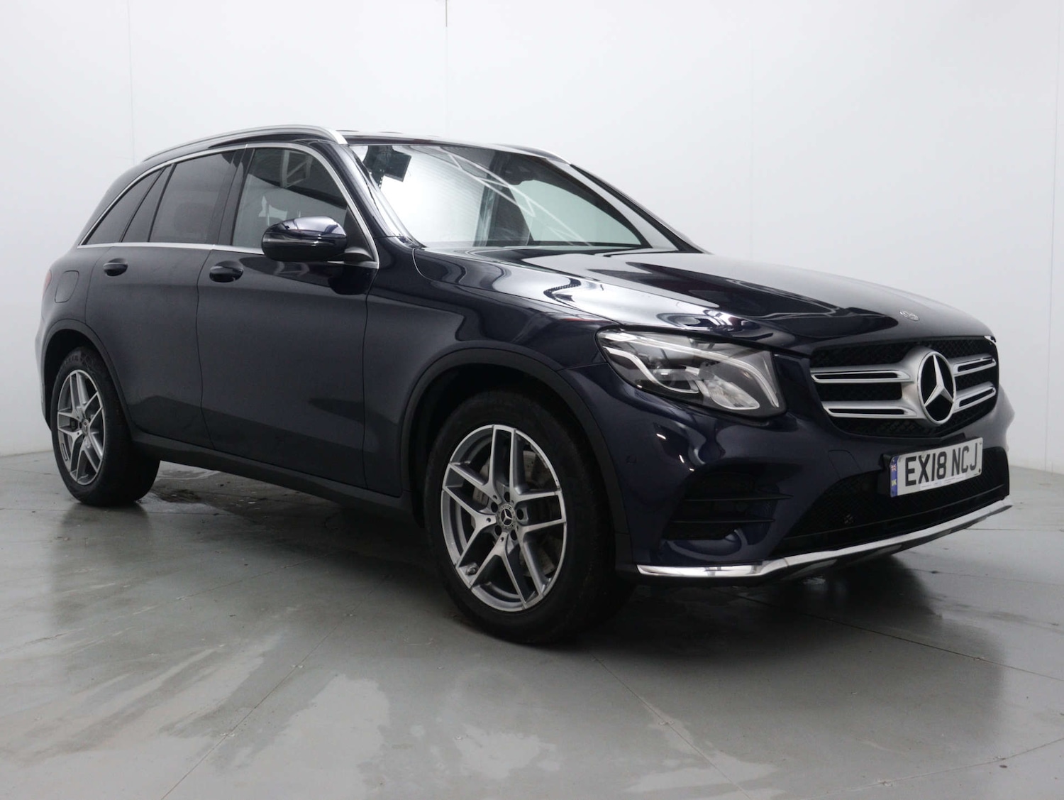 Used Mercedes-Benz GLC 2018 for sale - 76330117: Photo 1