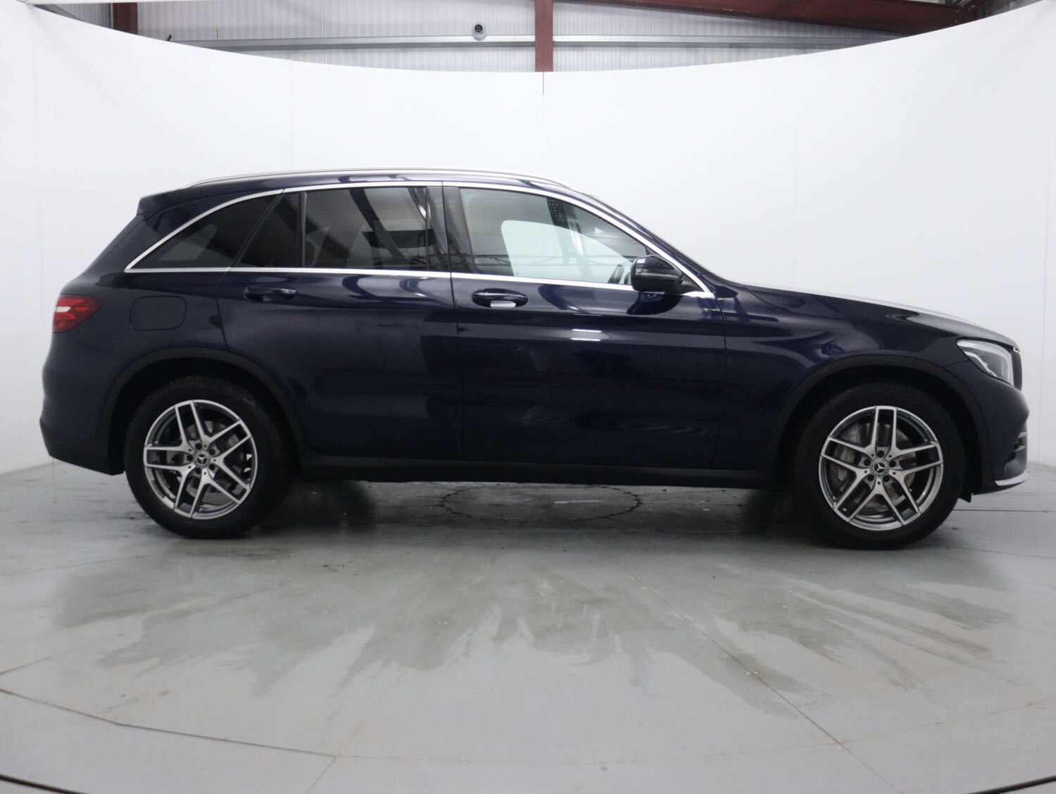 Used Mercedes-Benz GLC 2018 for sale - 76330117: Photo 11