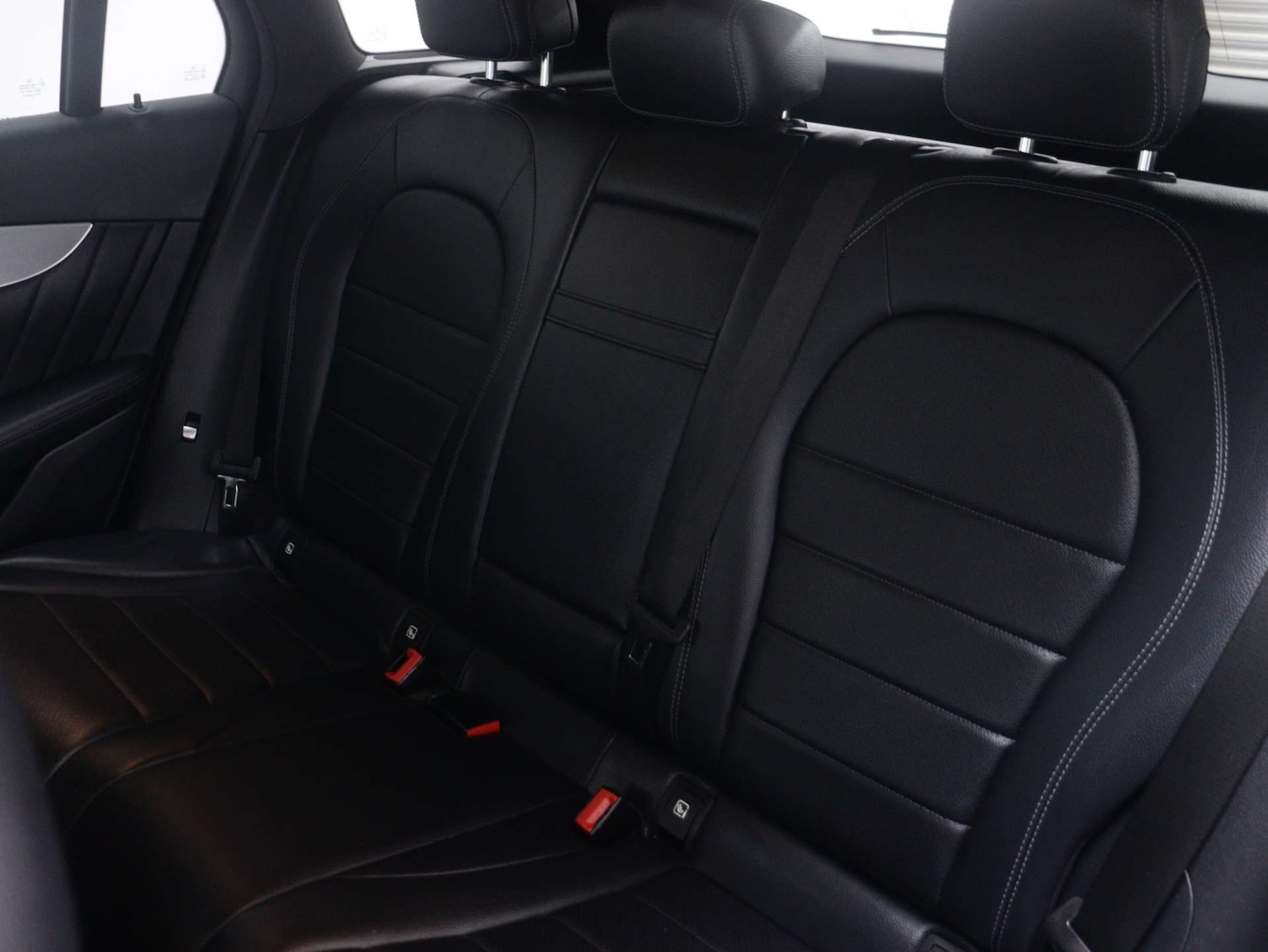 Used Mercedes-Benz GLC 2018 for sale - 76330117: Photo 54