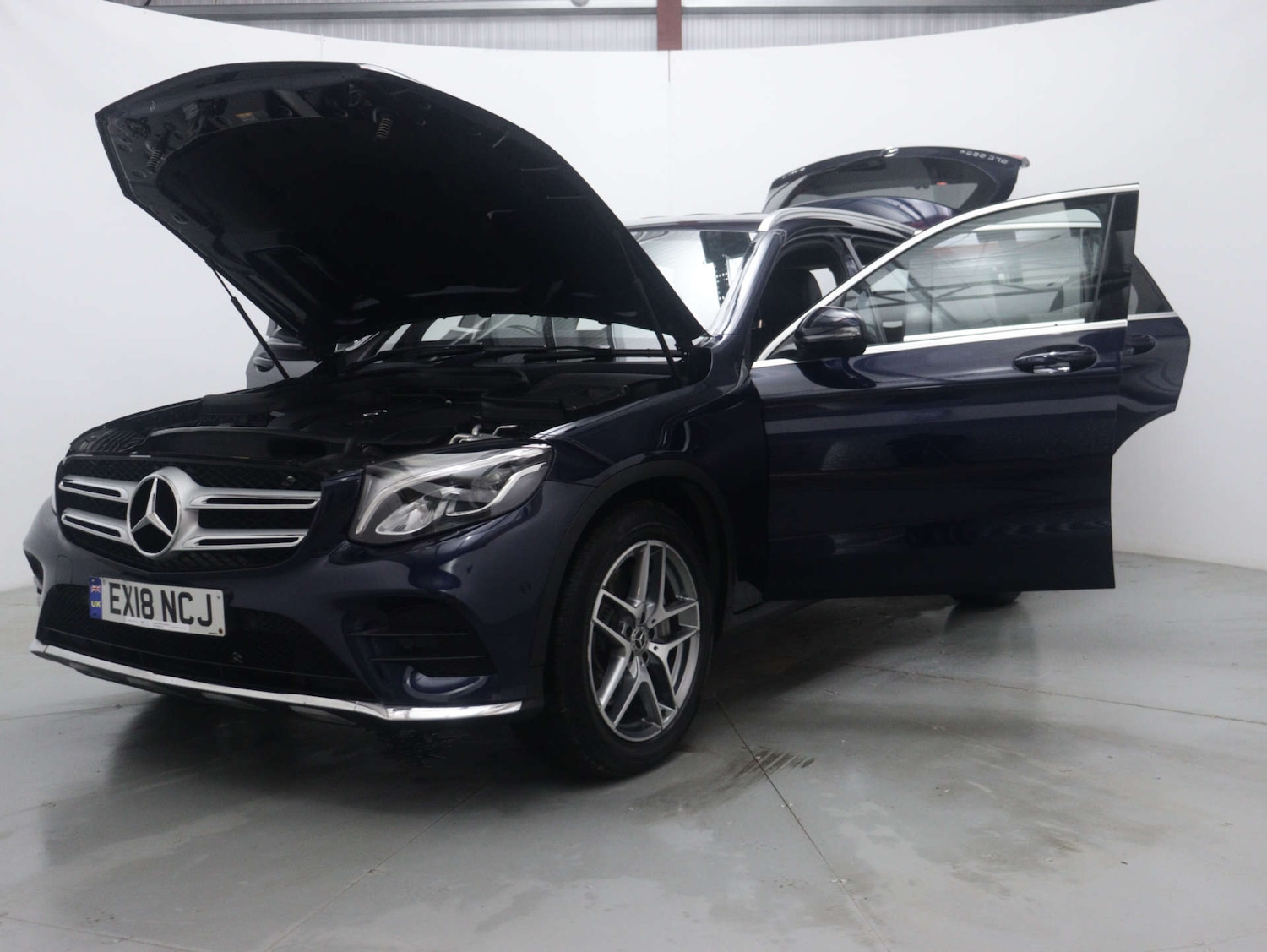 Used Mercedes-Benz GLC 2018 for sale - 76330117: Photo 61