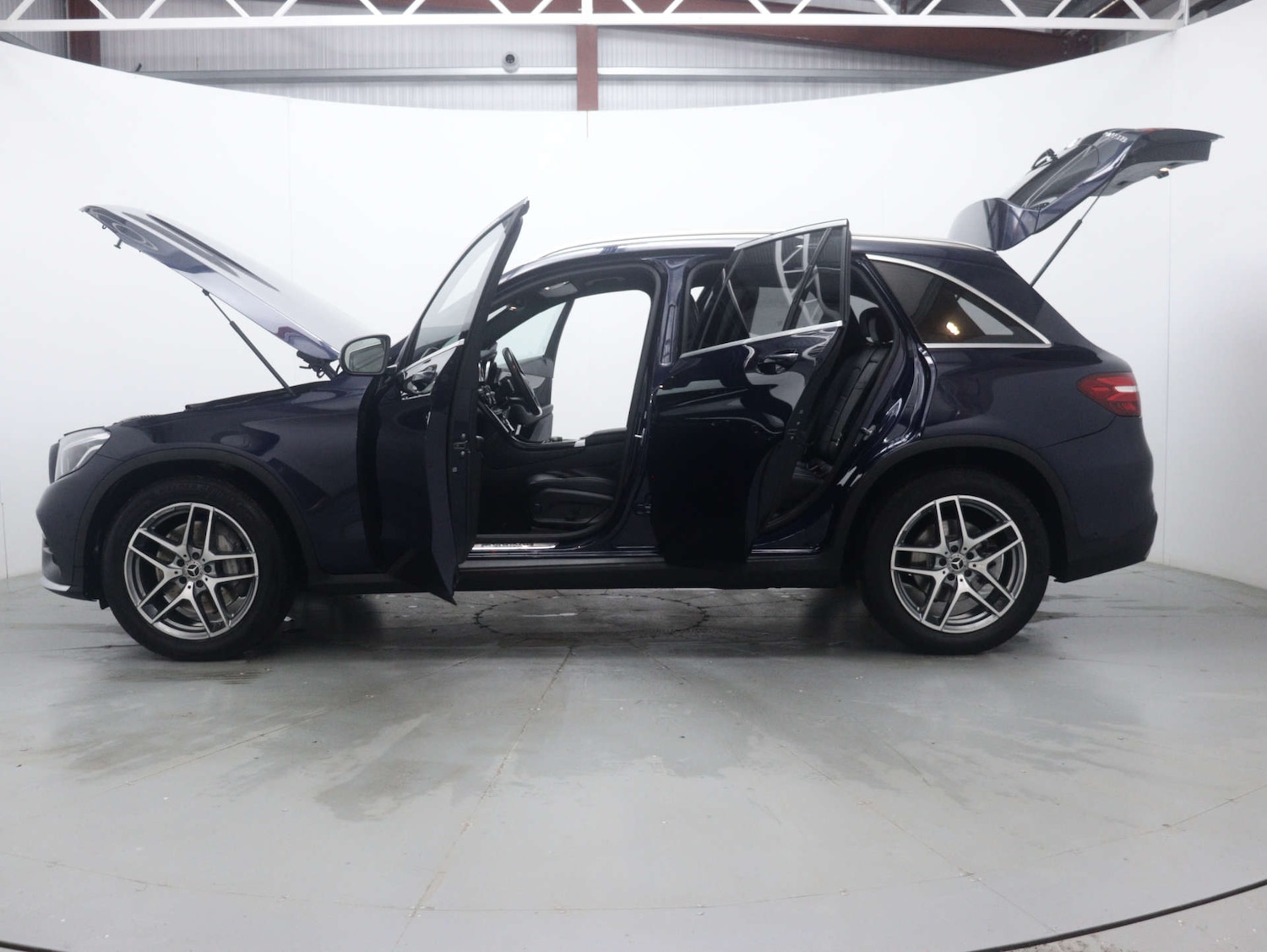 Used Mercedes-Benz GLC 2018 for sale - 76330117: Photo 62