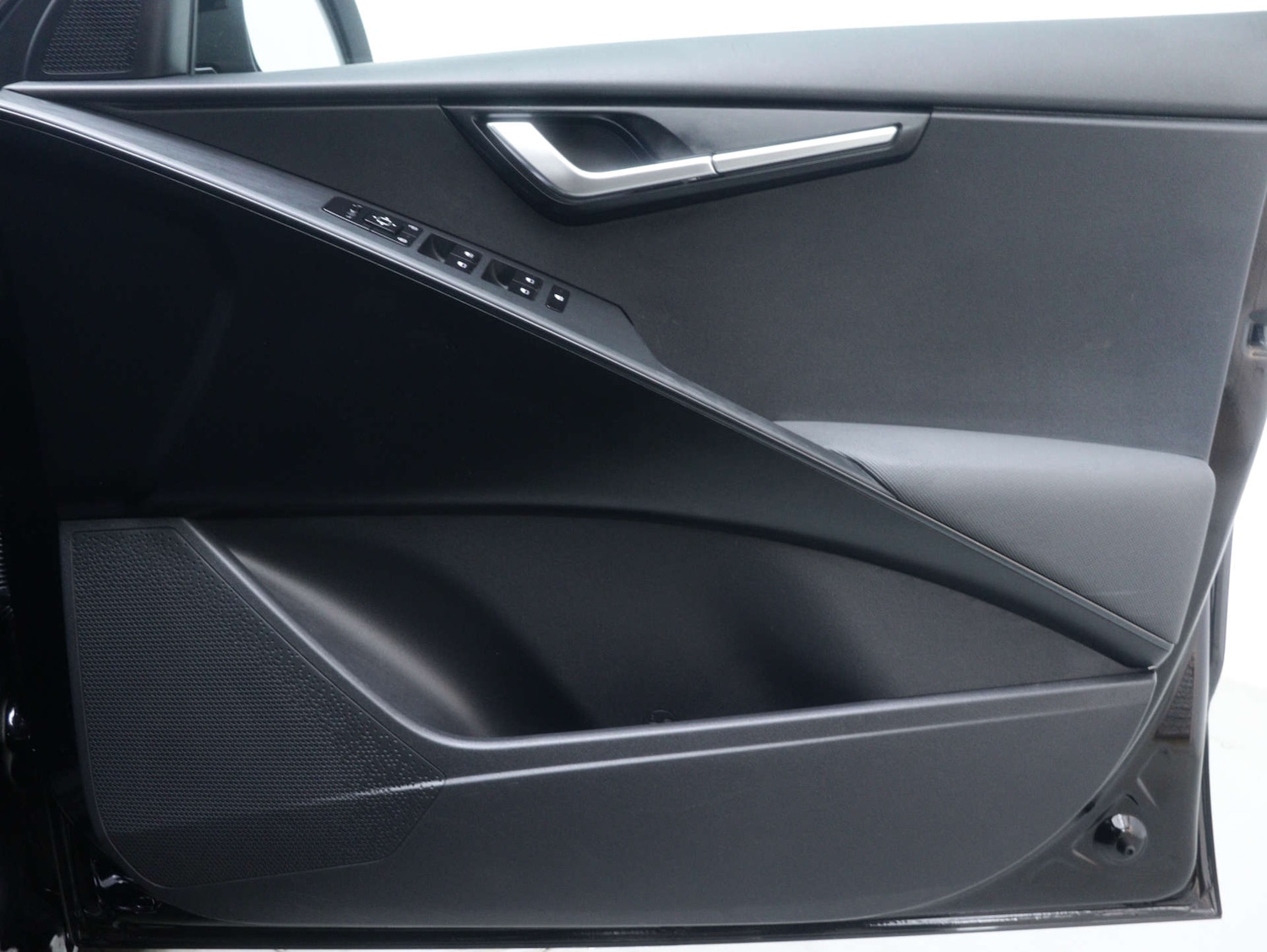 Used Kia Niro 2025 for sale - 77096075: Photo 49