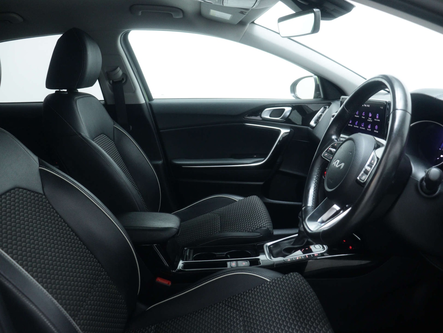 Used Kia XCeed 2024 for sale - 76829730: Photo 45