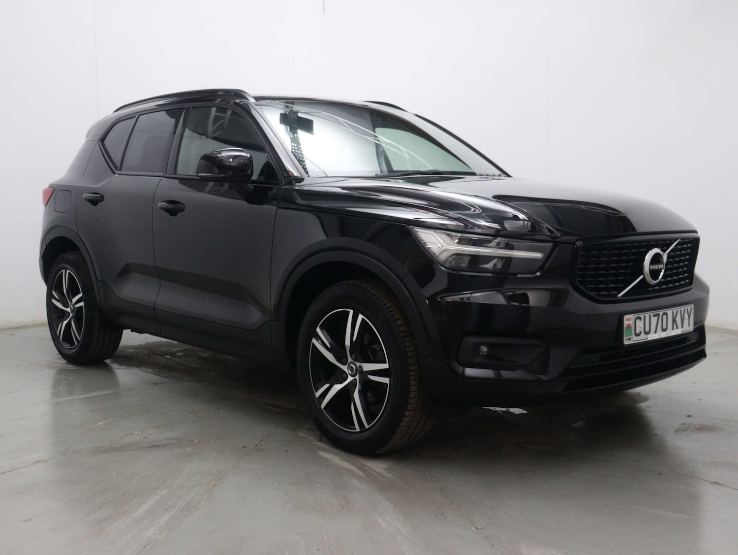 Used Volvo XC40 2020 for sale - 76129238: Photo 1