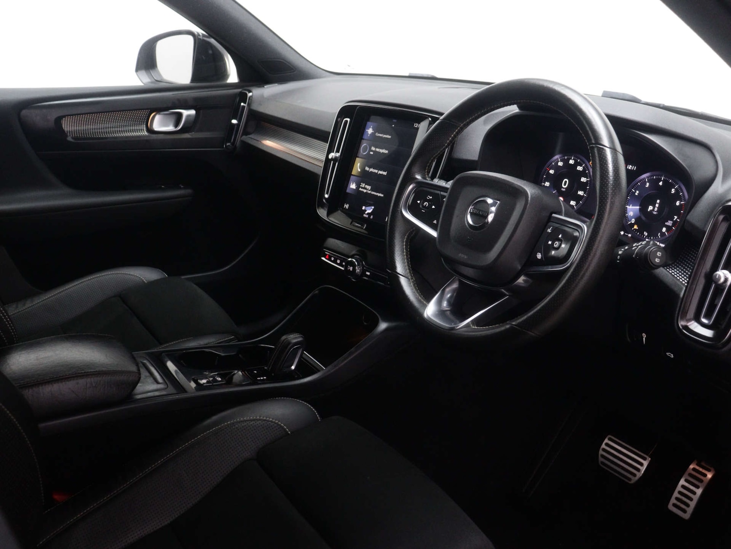 Used Volvo XC40 2020 for sale - 76129238: Photo 37