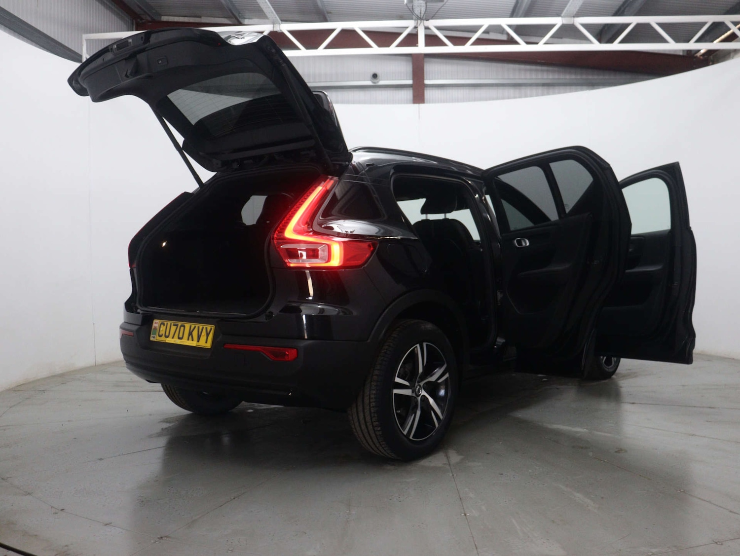 Used Volvo XC40 2020 for sale - 76129238: Photo 55