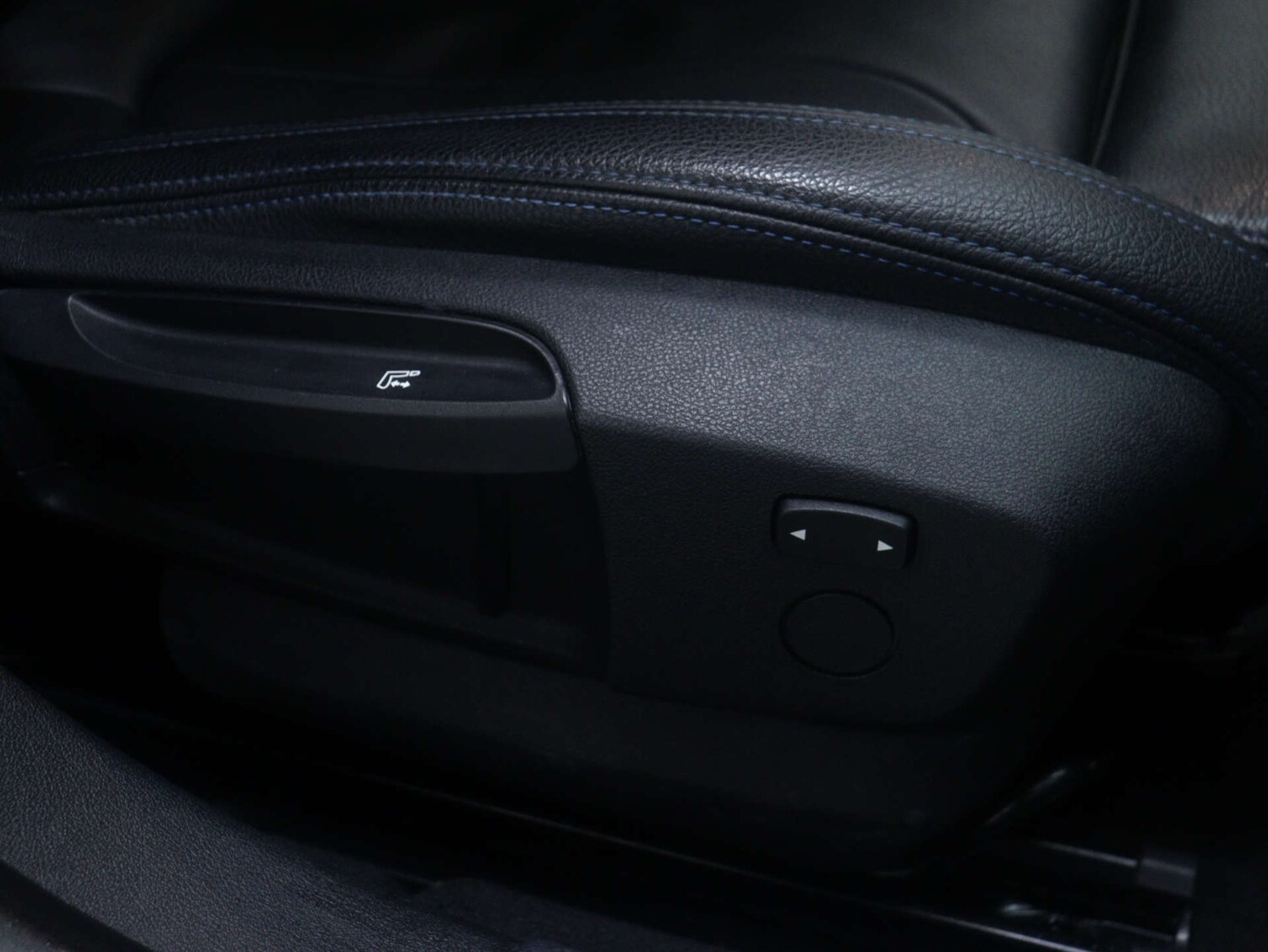 Used BMW 1 Series 2020 for sale - 77087313: Photo 44