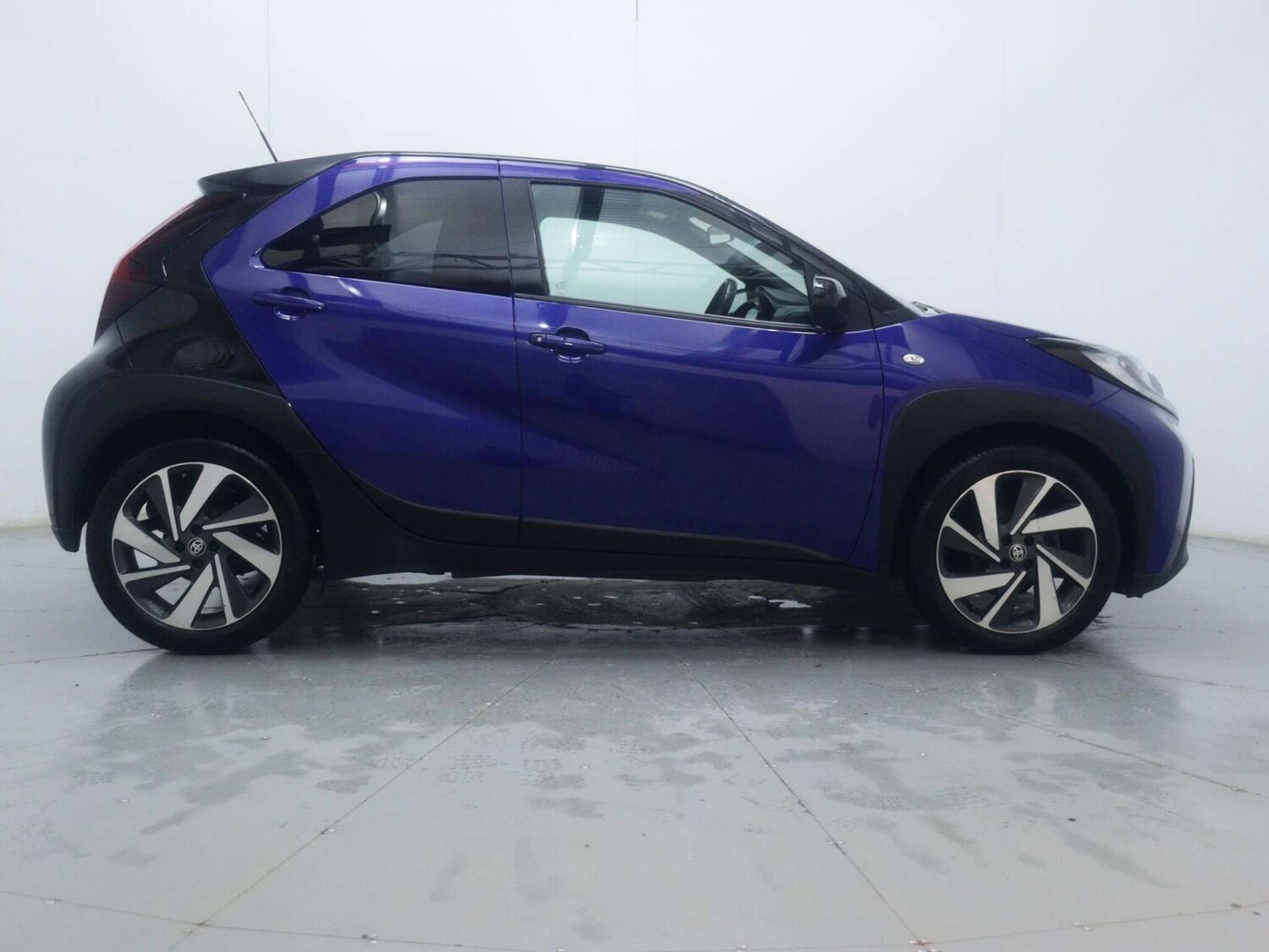 Used Toyota Aygo X 2022 for sale - 77452451: Photo 16