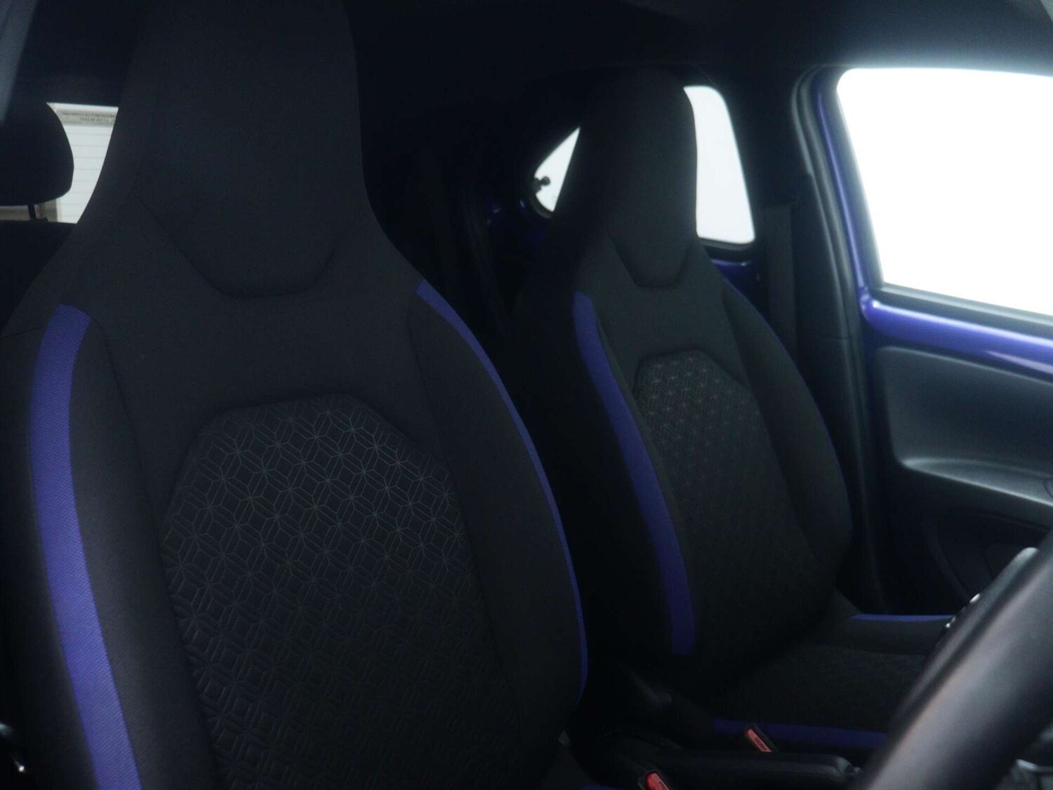 Used Toyota Aygo X 2022 for sale - 77452451: Photo 43