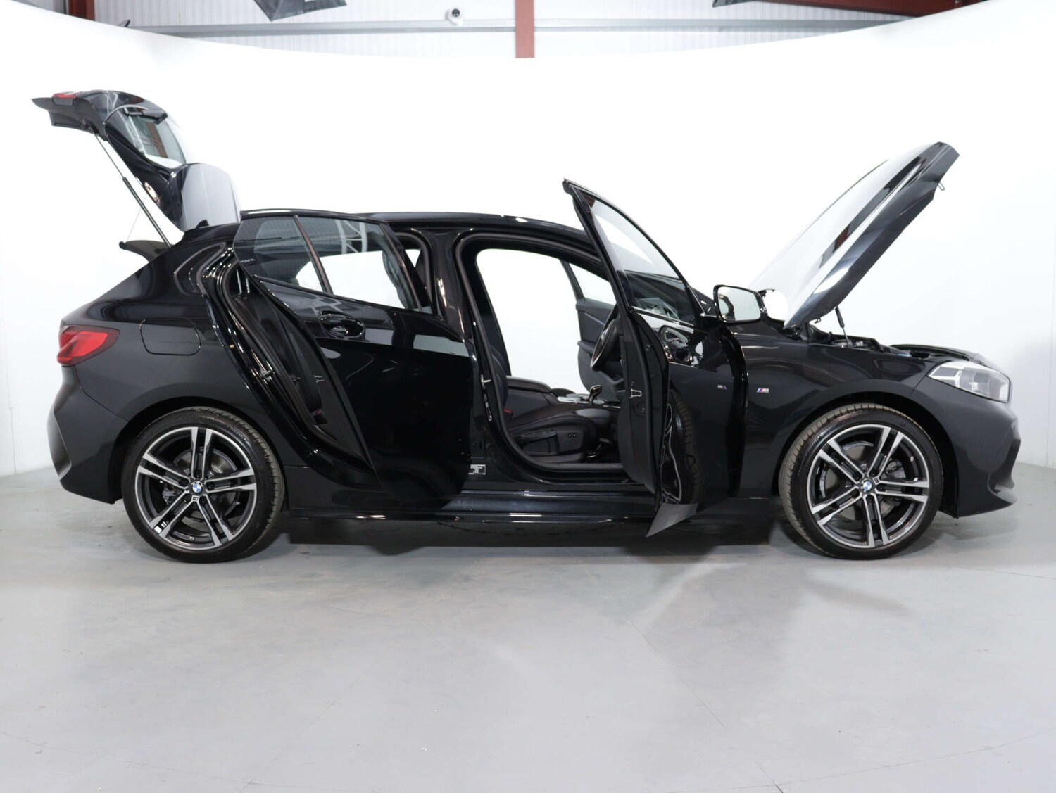 Used BMW 1 Series 2024 for sale - 74513103: Photo 65