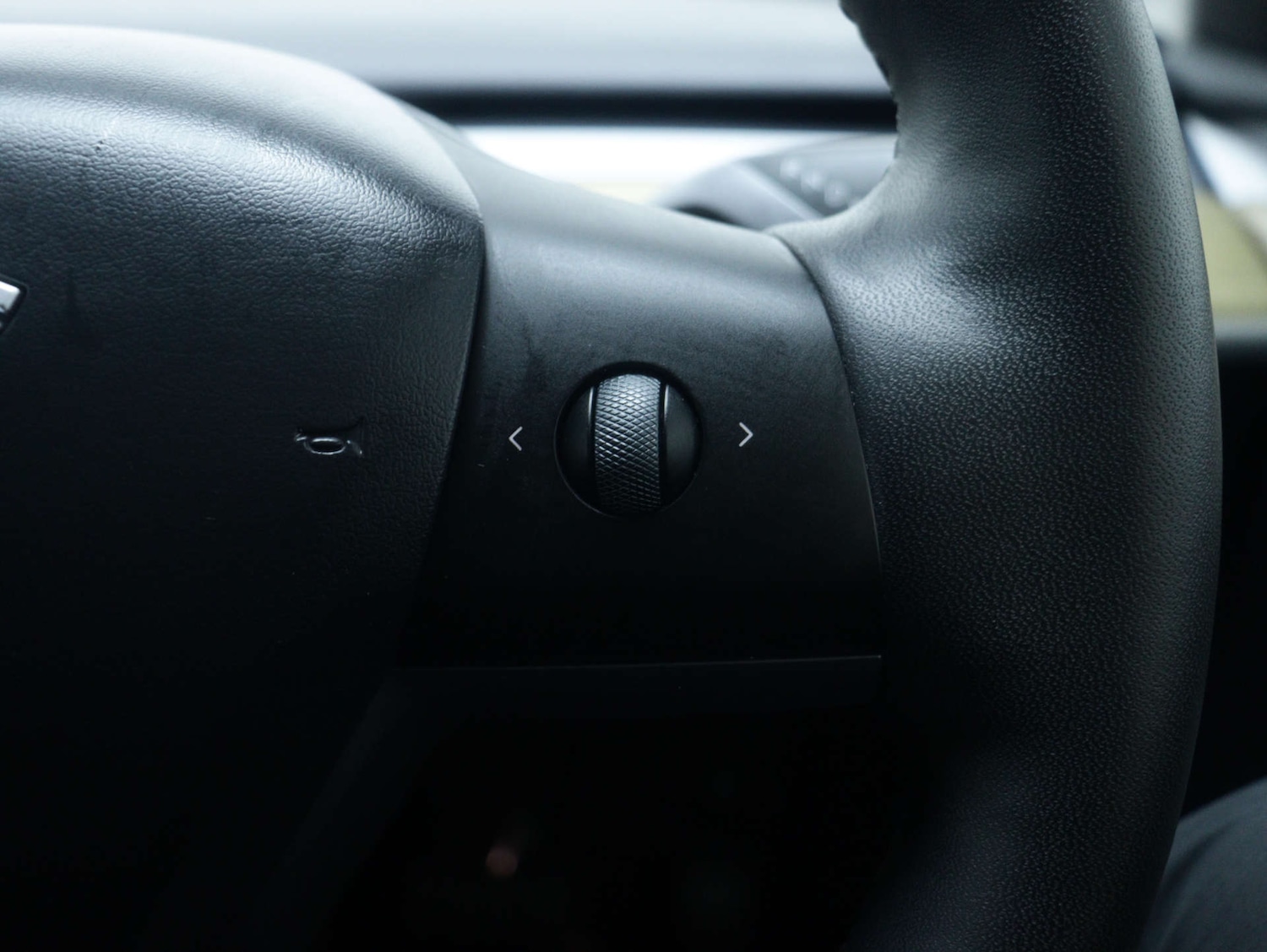 Used Tesla Model Y 2023 for sale - 76894418: Photo 31