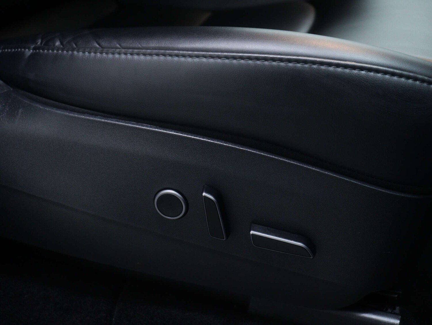 Used Tesla Model Y 2023 for sale - 76894418: Photo 35