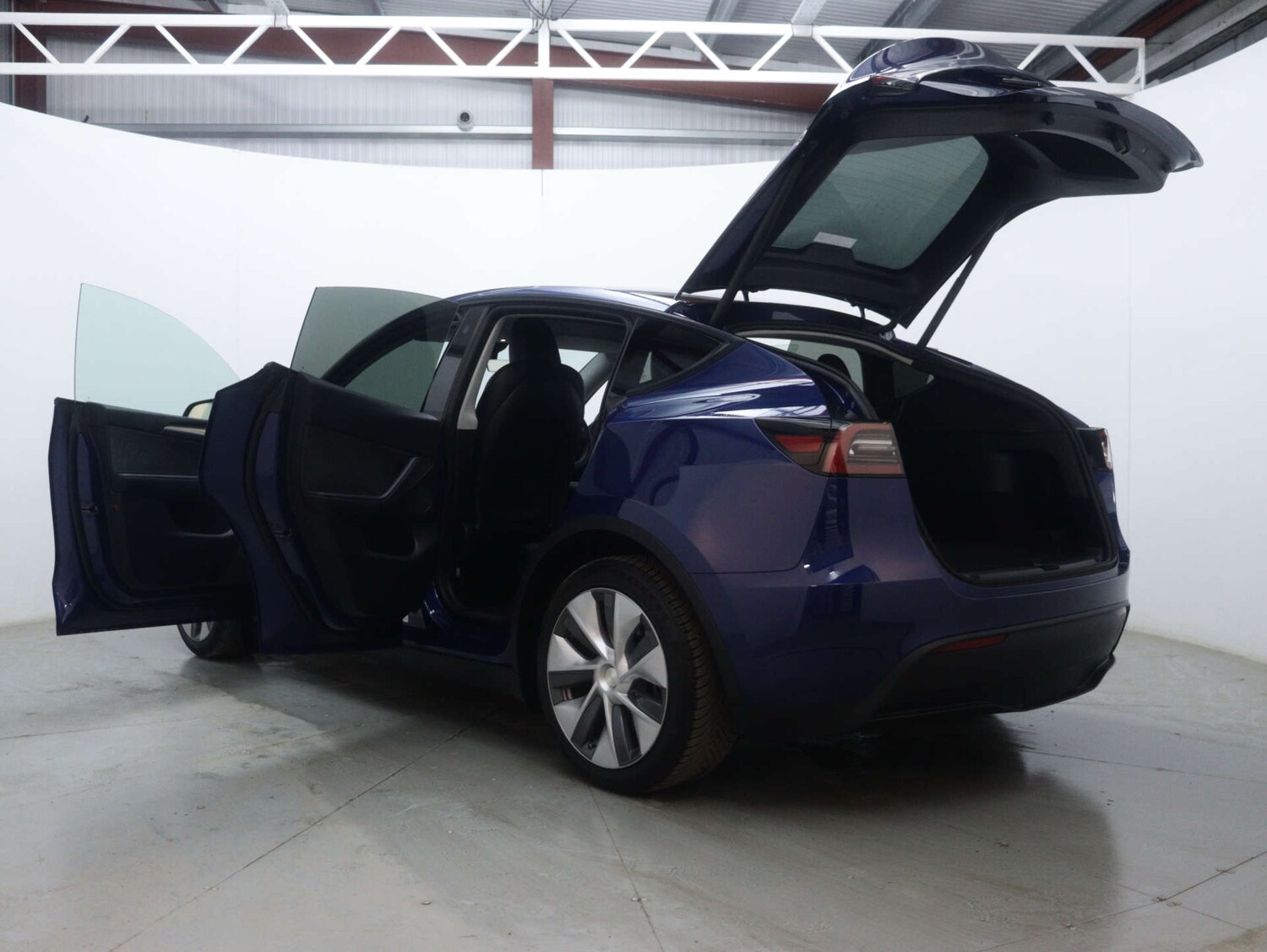 Used Tesla Model Y 2023 for sale - 76894418: Photo 53