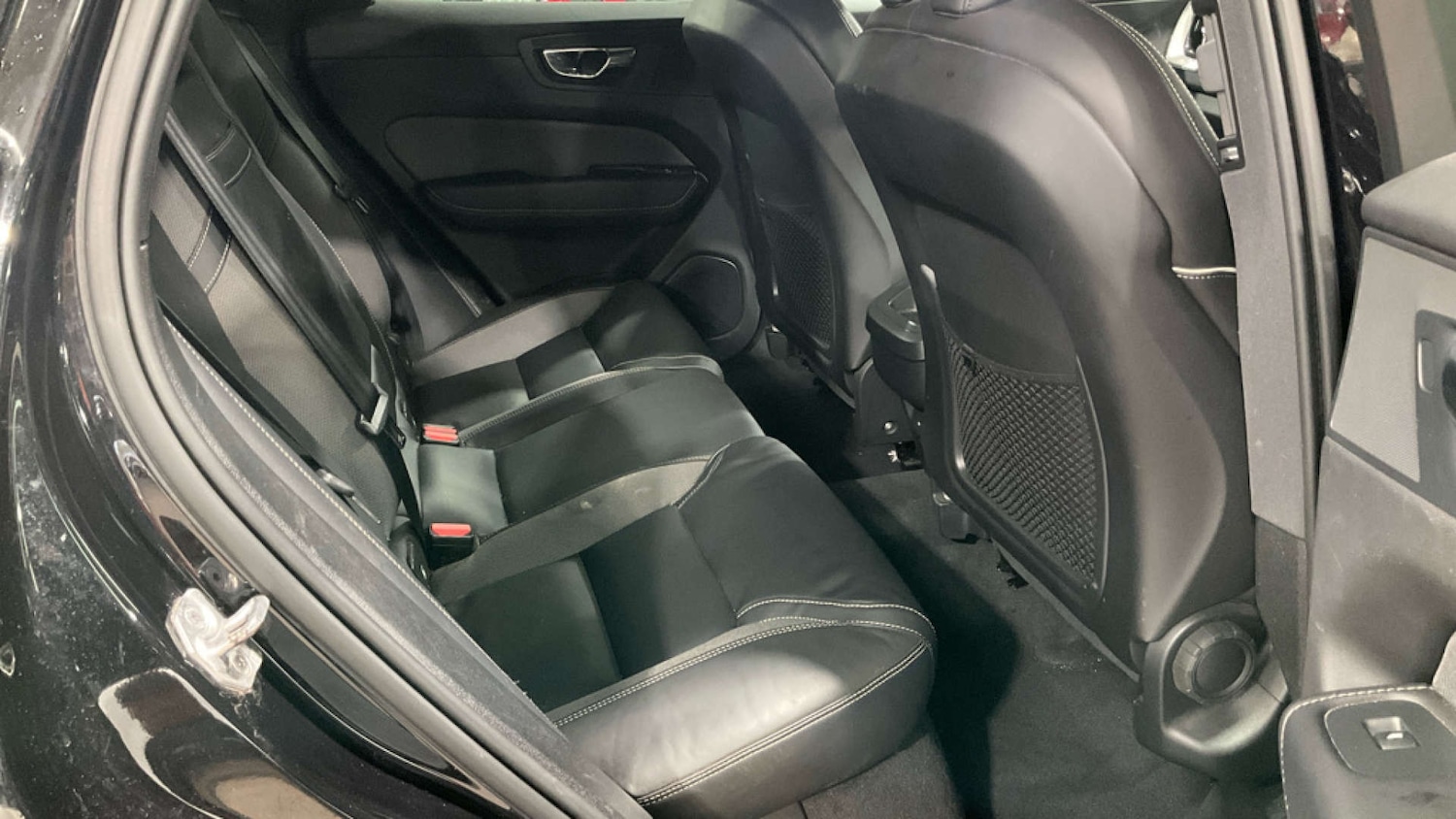 Used Volvo XC60 2021 for sale - 77931947: Photo 9