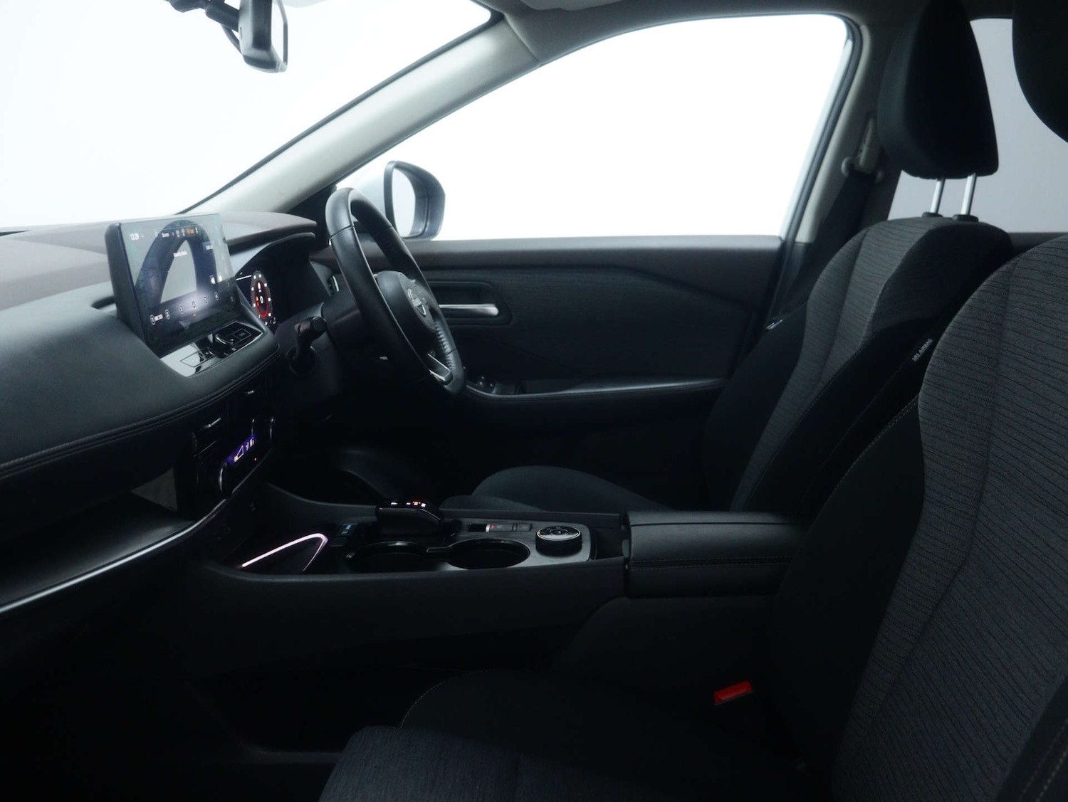 Used Nissan X-Trail 2024 for sale - 77529385: Photo 47