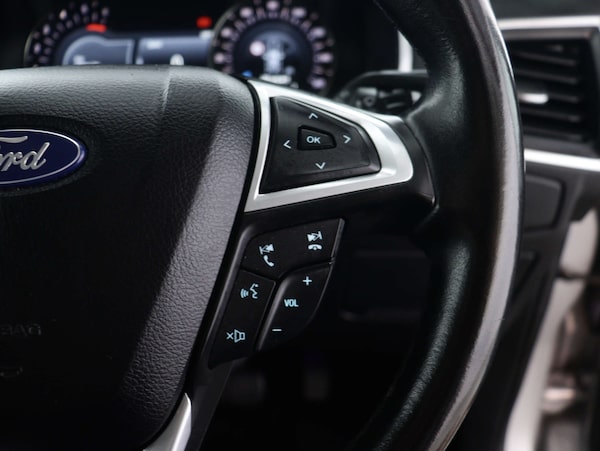 Used Ford Galaxy 2021 for sale - 75704247: Photo 33