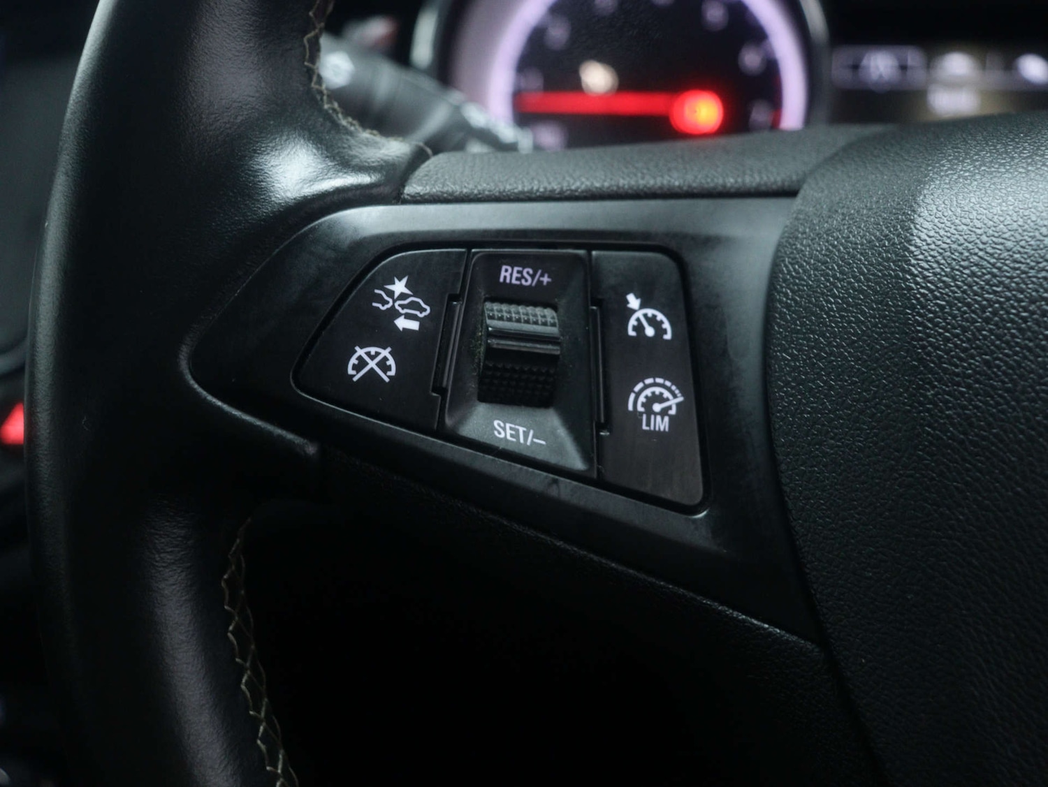 Used Vauxhall Astra 2019 for sale - 77077444: Photo 30