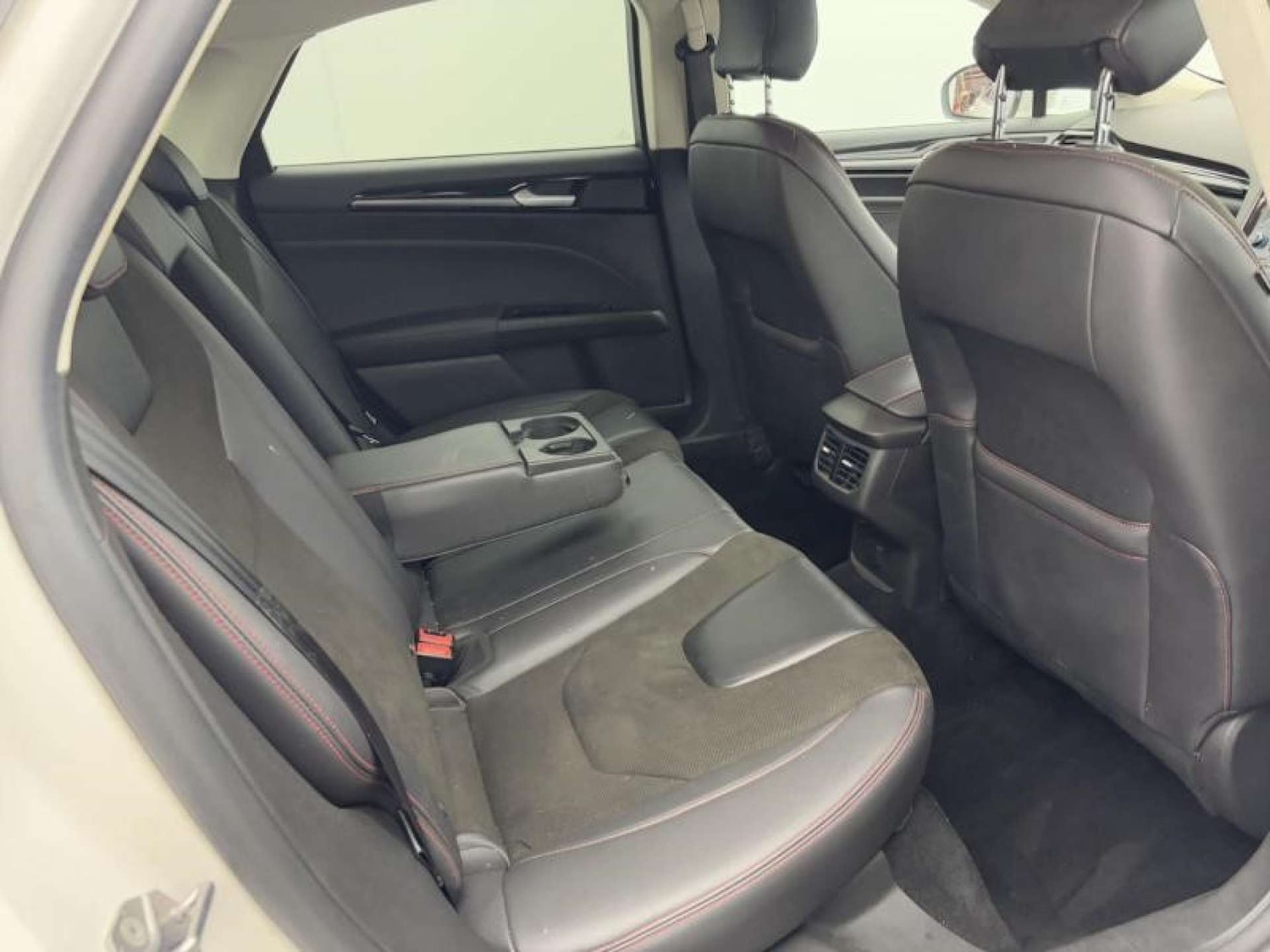 Used Ford Mondeo 2020 for sale - 76739819: Photo 8