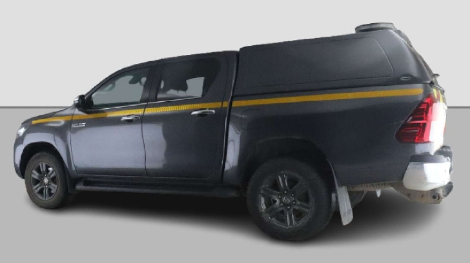 Used Toyota Hilux 2021 for sale - 77168101: Photo 8