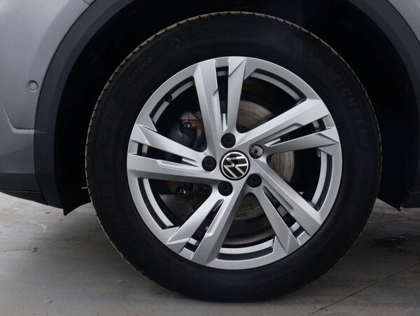 Used Volkswagen T-Roc 2022 for sale - 75498656: Photo 14