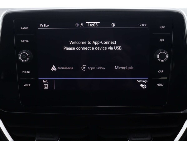 Used Volkswagen T-Roc 2022 for sale - 75498656: Photo 24