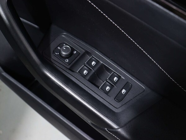 Used Volkswagen T-Roc 2022 for sale - 75498656: Photo 39