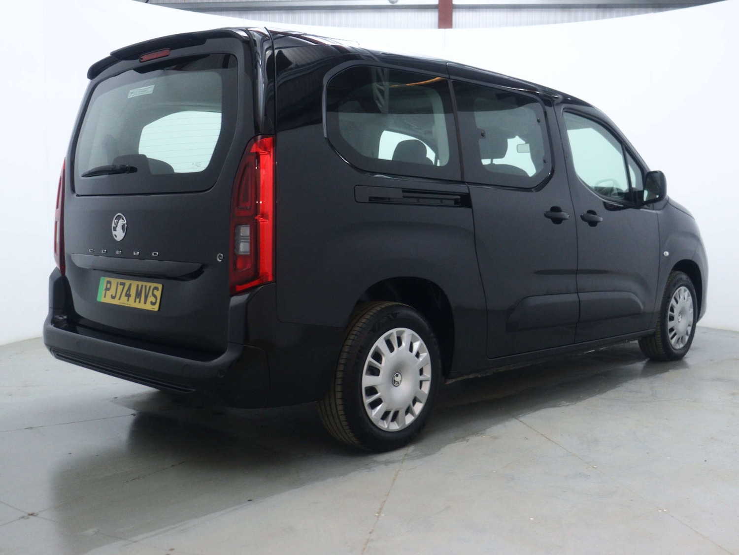 Used Vauxhall Combo Life 2024 for sale - 77285464: Photo 11