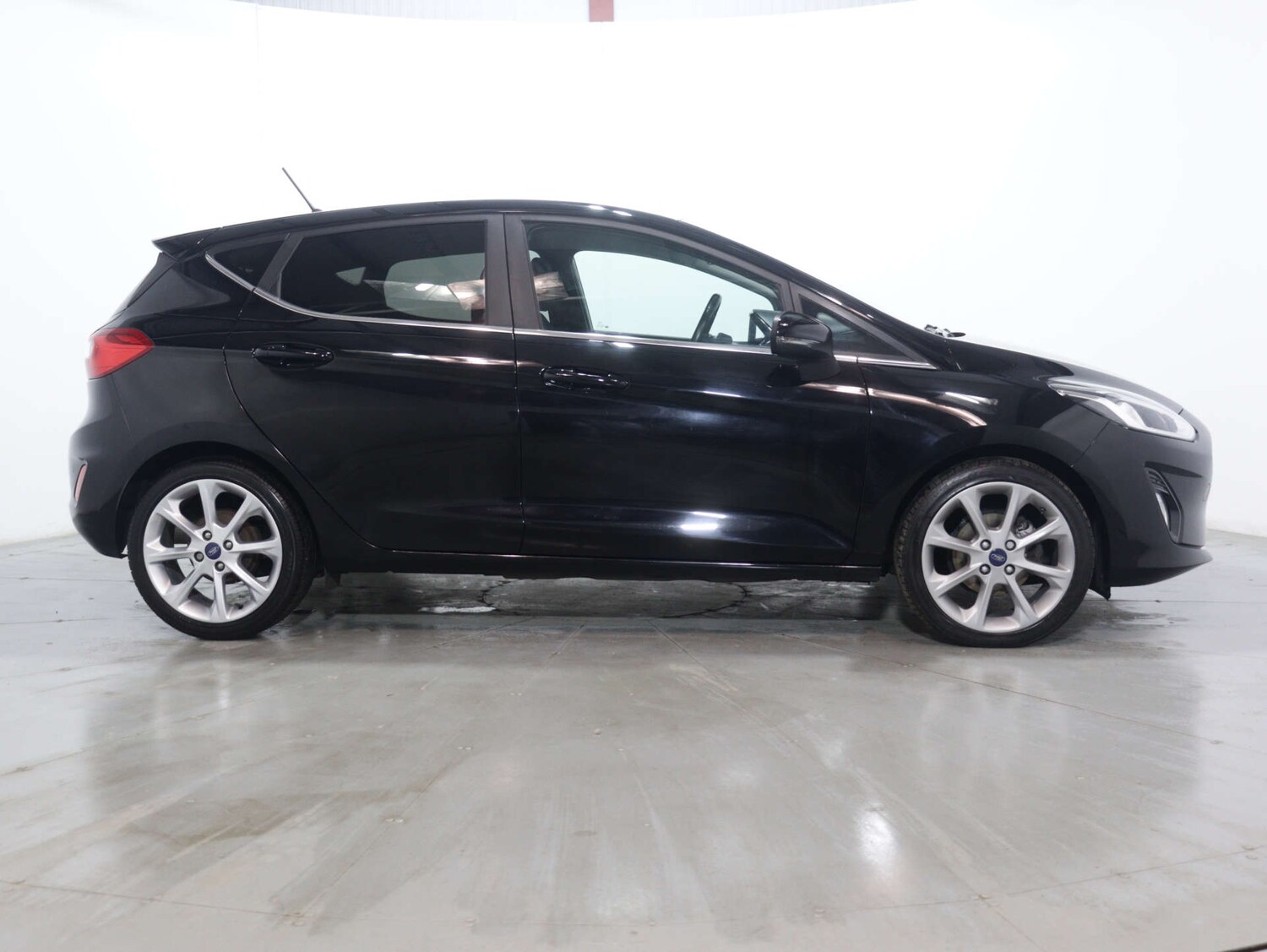 Used Ford Fiesta 2018 for sale - 75909466: Photo 11