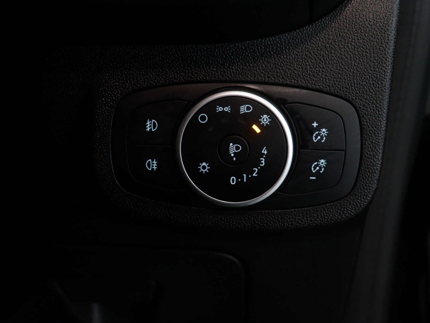 Used Ford Fiesta 2018 for sale - 75909466: Photo 34